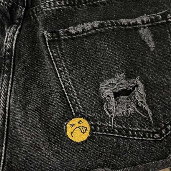 Agolde 90s High Rise Distressed Black Denim Shorts 27 Patch Raw Hem Y2K Grunge - Picture 9 of 12